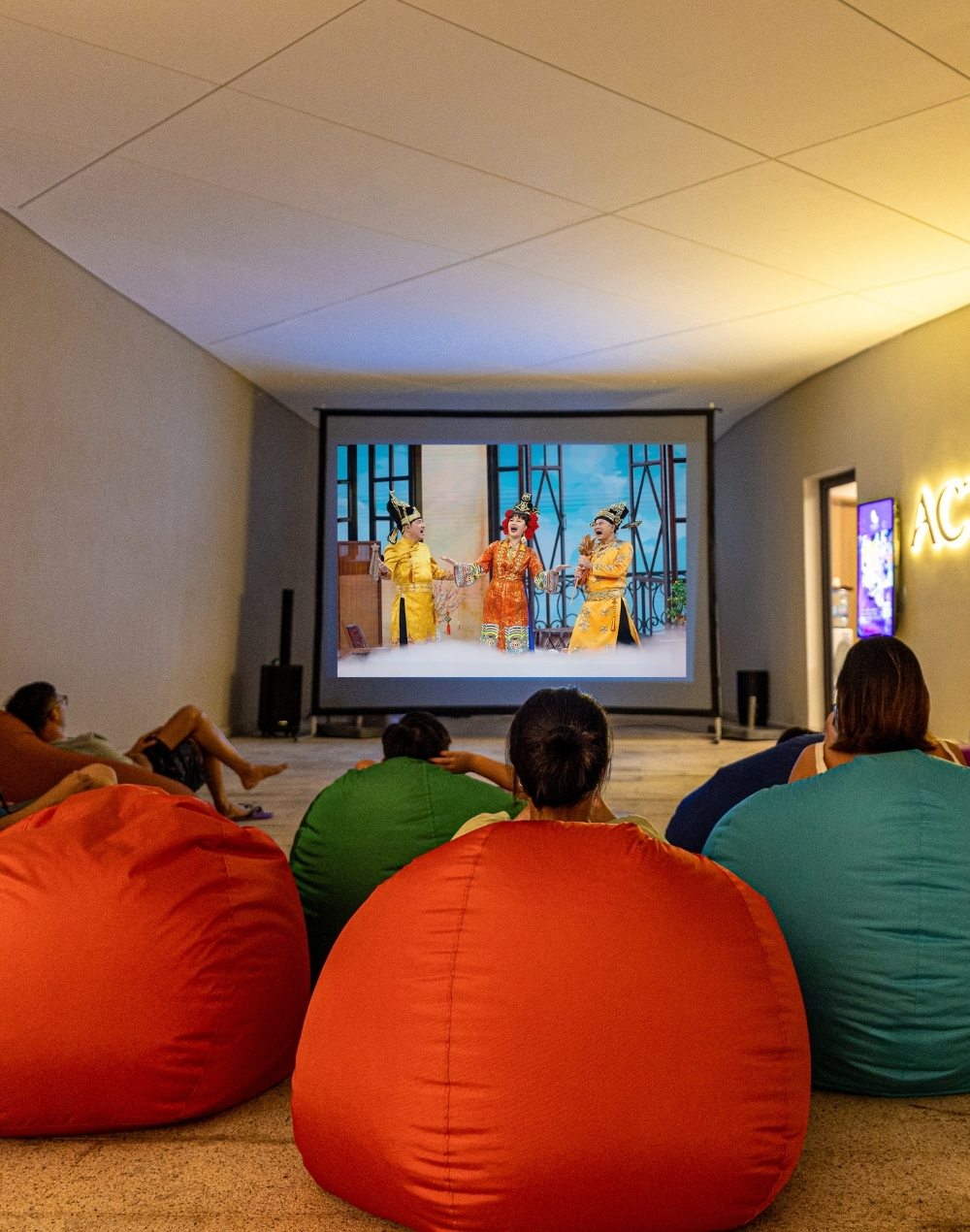 Year-End Gala TV Show 